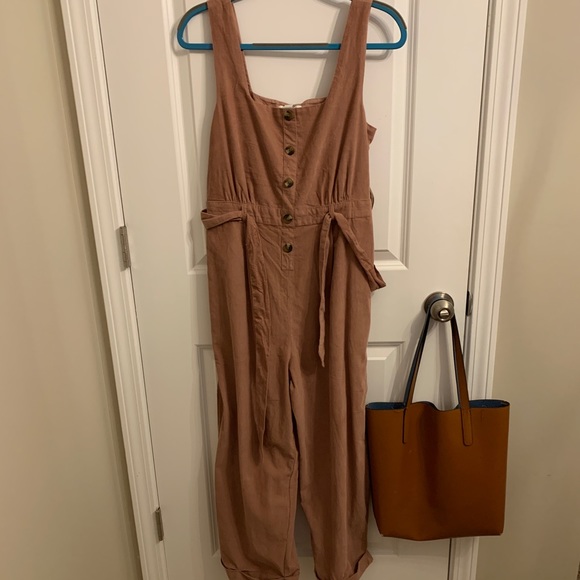 American Eagle corduroy jumper - Picture 2 of 6